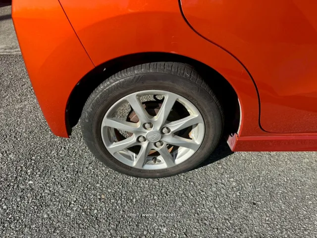 ダイハツ ムーヴ