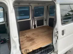 ダイハツ ハイゼットカーゴ