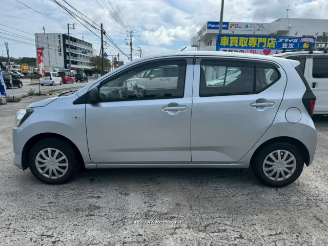 ダイハツ ミライース