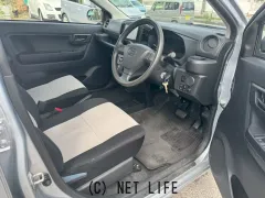 ダイハツ ミライース