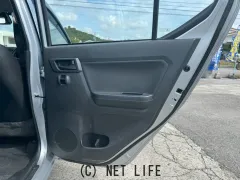 ダイハツ ミライース