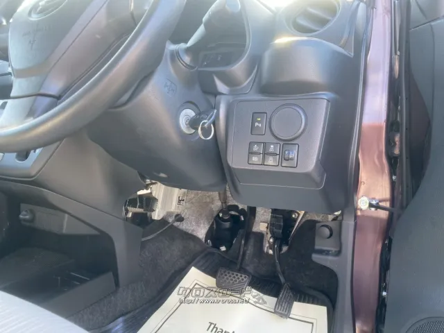 ダイハツ ミライース