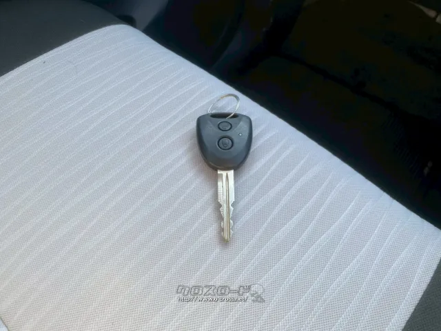 ダイハツ ミライース