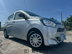 ダイハツ ミライース