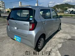 ダイハツ ミライース