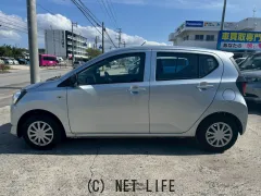 ダイハツ ミライース