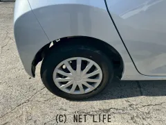 ダイハツ ミライース