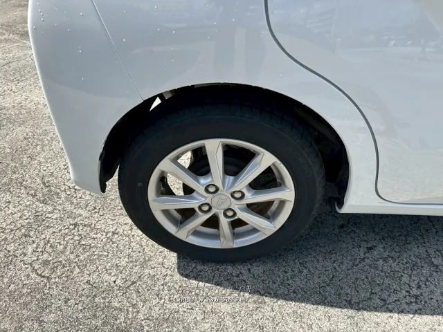 ダイハツ ムーヴ
