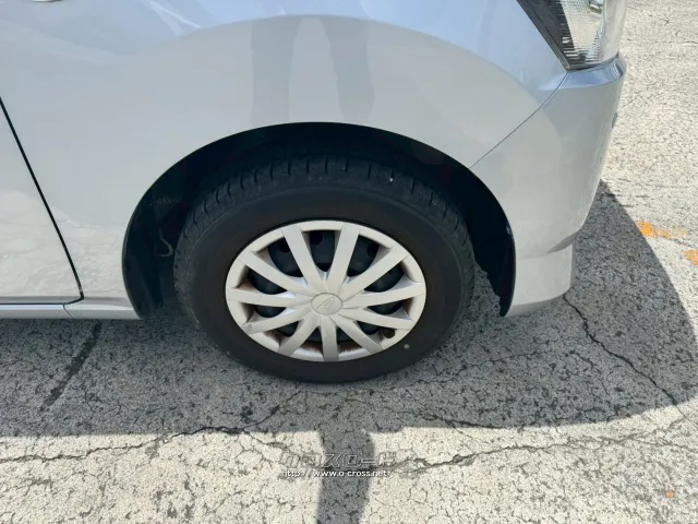 ダイハツ ミライース