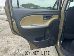 ダイハツ キャスト