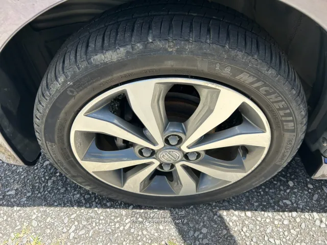 日産 デイズ