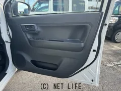 ダイハツ ミライース