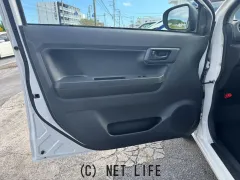 ダイハツ ミライース