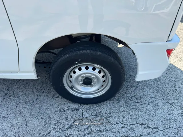 ダイハツ ハイゼットカーゴ
