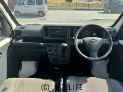 ダイハツ ハイゼットカーゴ