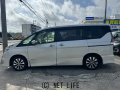 日産 セレナ