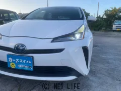 トヨタ プリウス