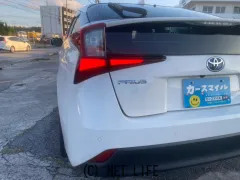 トヨタ プリウス