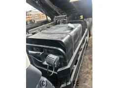 日野自動車 プロフィア