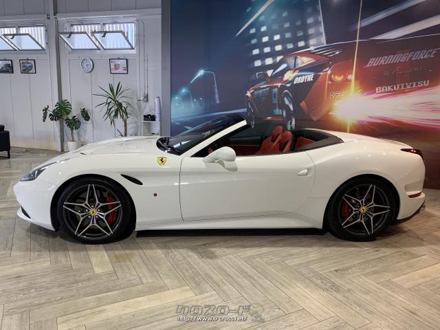 全長×全幅×全高 4570×1910×1322mm フェラーリ カリフォルニアT