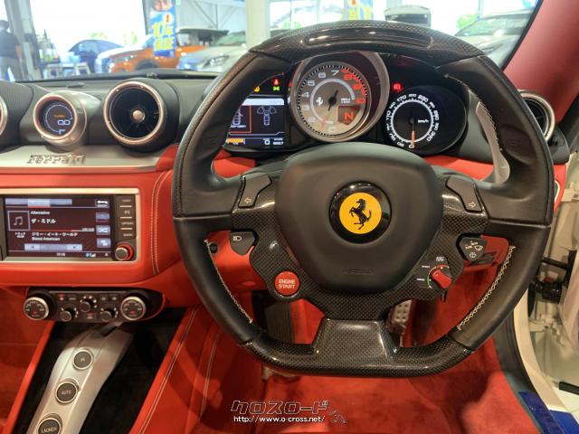 トランスミッションは7速ギアで最大トルク755Nmを発生する。 フェラーリ カリフォルニアT