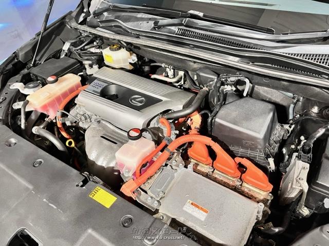 最高出力152ps(112kW)/5700rpm最大トルク21.0kg・m(206N・m)/4400~4800rpm種類直列4気筒DOHC+モーター レクサス NX