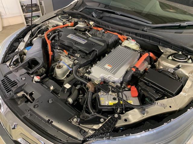 最高出力143ps(105kW)/6200rpm最大トルク16.8kg・m(165N・m)/3500〜6000rpm種類水冷直列4気筒DOHC+モーター ホンダ アコードハイブリッド