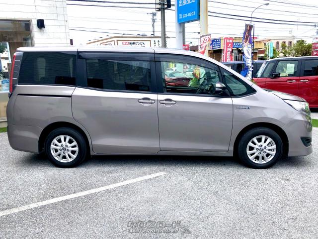 トヨタ ノア（NOAH） ハイブリッドX OP10年保証対象車 衝突軽減