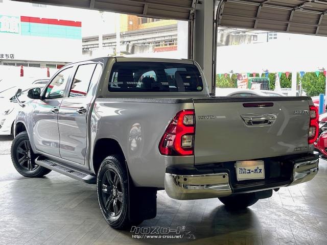 「Tough&Recreational」のデザインコンセプトをもとに、ピックアップトラックとしてのタフさ・力強さと、乗ってワクワクする楽しさを表現するシルエットを実現した。 トヨタ ハイラックス