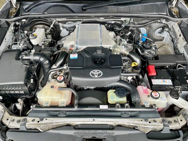 エンジン型式 2GD-FTV最高出力 150ps(110kW)/3400rpm最大トルク 40.8kg・m(400N・m)/1600〜2000rpm種類 直列4気筒ICターボ (ディーゼル) トヨタ ハイラックス