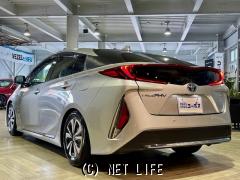 トヨタ プリウスPHV