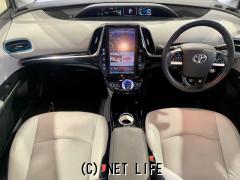 トヨタ プリウスPHV