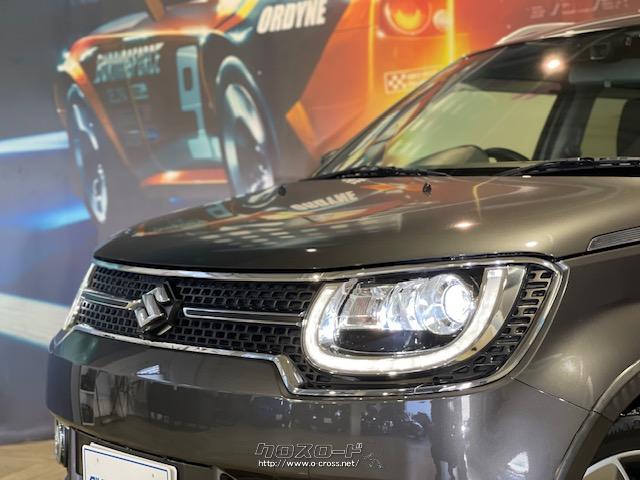 スズキデザインのDNAを随所に継承し、現代風にアレンジすることで、過去と未来を結びつけるデザインとした。 スズキ イグニス