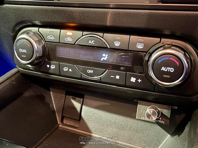 使いやすいエアコンパネル マツダ CX-5