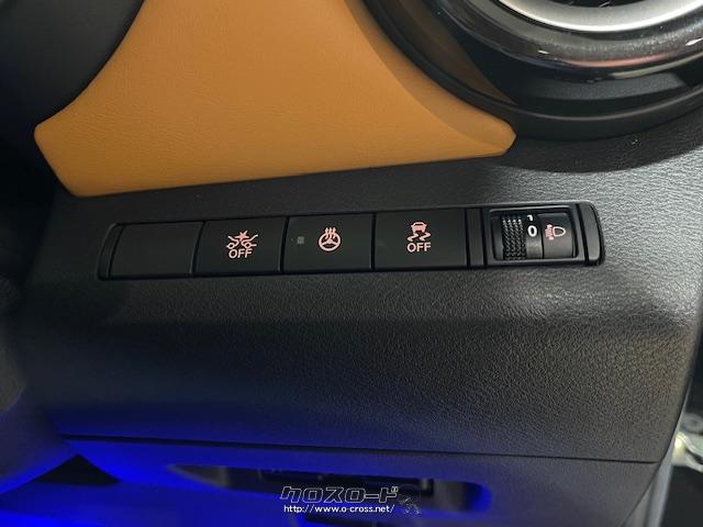 前方の状況を監視し、車両や歩行者との衝突回避・衝突による被害軽減を支援する「インテリジェント エマージェンシーブレーキ」や「踏み間違い衝突防止アシスト」などを標準装備 日産 キックス