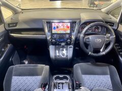 トヨタ ヴェルファイア