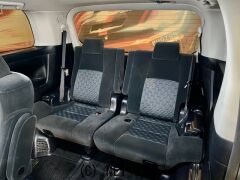 トヨタ ヴェルファイア