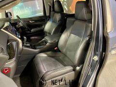 トヨタ ヴェルファイアハイブリッド