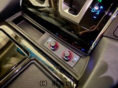 トヨタ ヴェルファイアハイブリッド