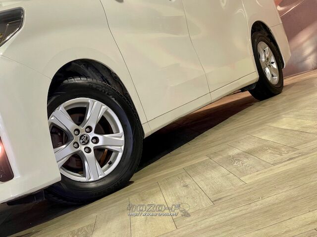 タイヤサイズ(前) 215/65R16 98H トヨタ アルファード