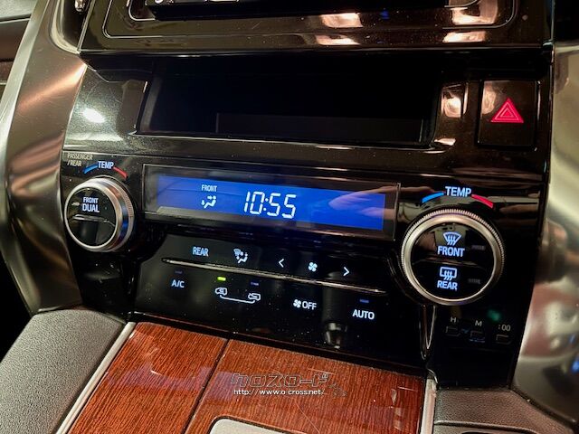 使いやすいエアコンパネル トヨタ アルファード