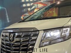 トヨタ アルファード