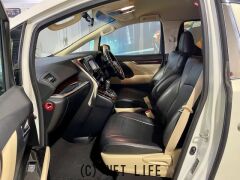 トヨタ アルファード