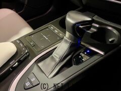 レクサス UX