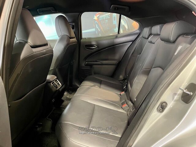 室内長×室内幅×室内高1830×1520×1170mm レクサス UX