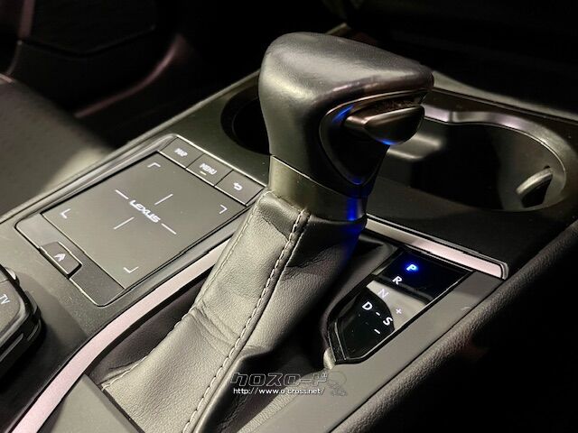 シフトノブ レクサス UX