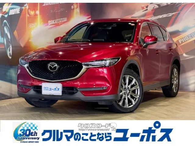 5人乗りのクロスオーバーSUV(スポーツユーティリティビークル「CX-5」 マツダ CX-5