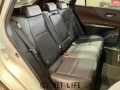 トヨタ ハリアー