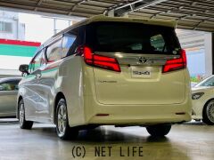 トヨタ アルファード