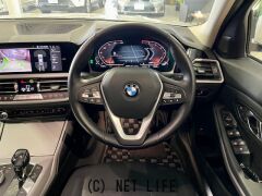 BMW 3シリーズ